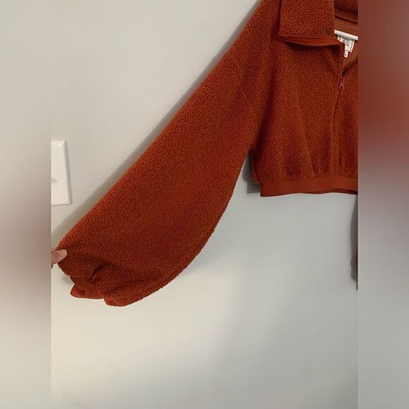 NWT BDG Teddy Pullover Quarter Zip Fleece Crop Sweatshirt Brown Teddy Soft S M L - Picture 2 of 9